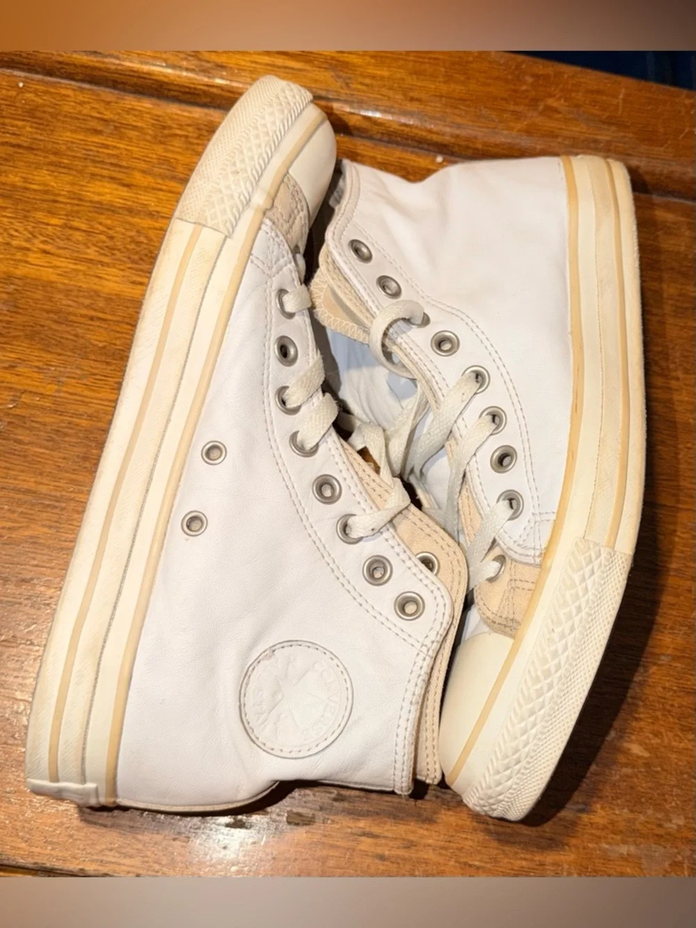 Classic High-Top Canvas Sneakers in White and Beige Men’s Size 9 - Picture 3 of 9